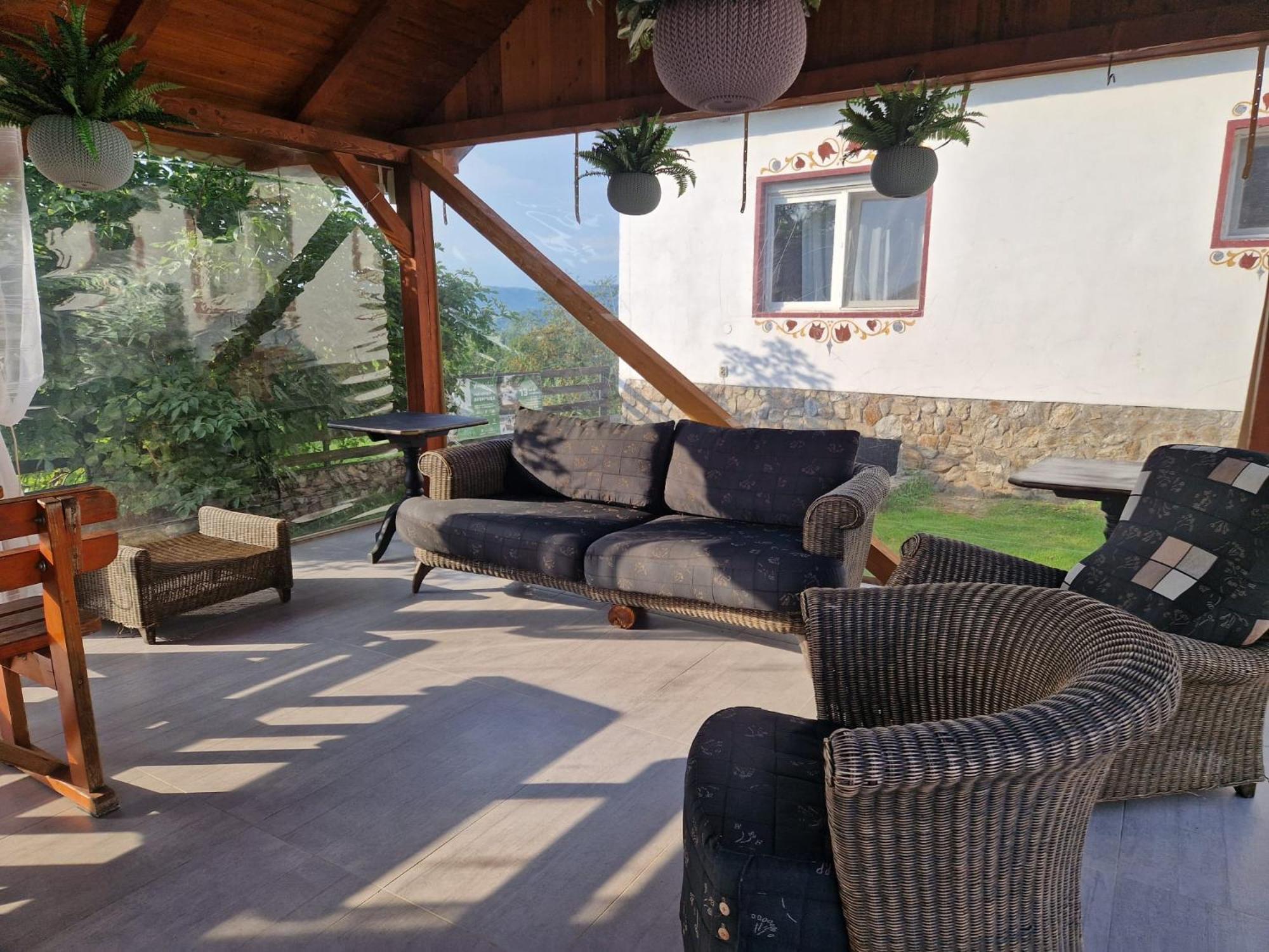 Pensiunea Turistica Retreat Belvedere Vadu Crisului Exterior foto